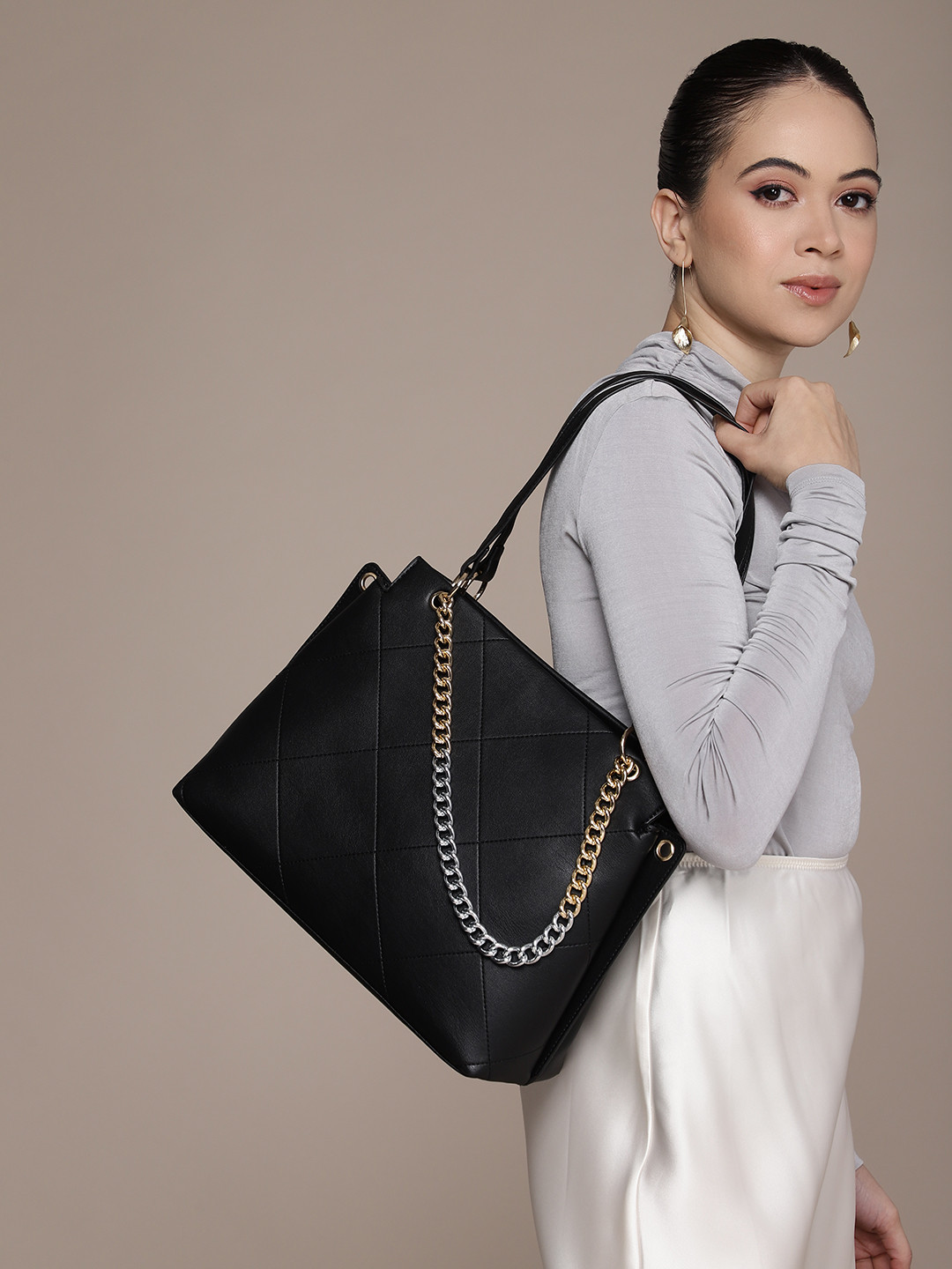 

FCUK Geometric Self-Design Shoulder Bag with Chainlink Handle, Black