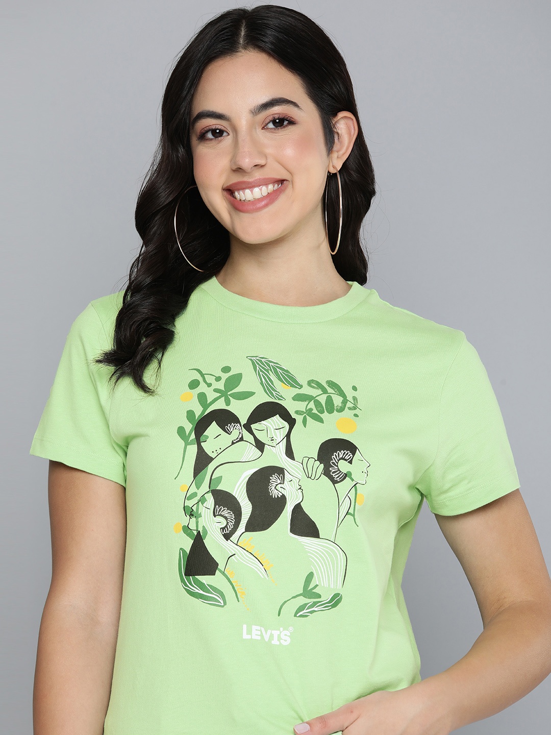 

Levis Graphic Printed Pure Cotton T-shirt, Green