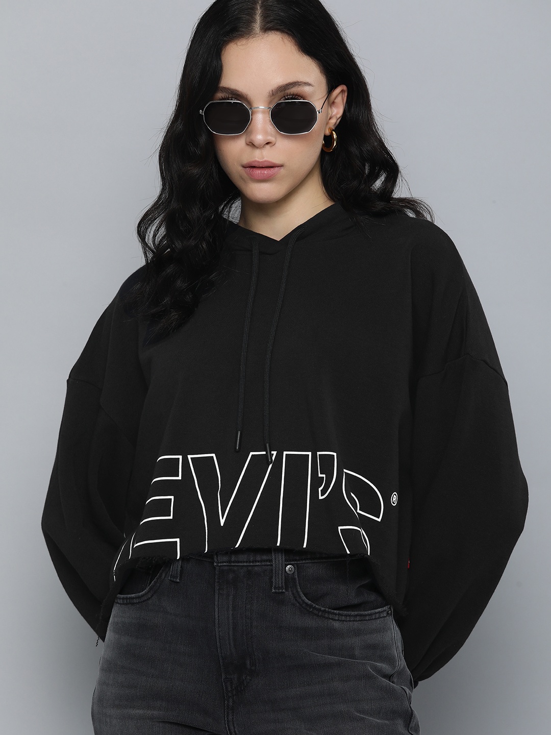 

Levis Brand Logo Printed Hooded Sweatshirt, Black