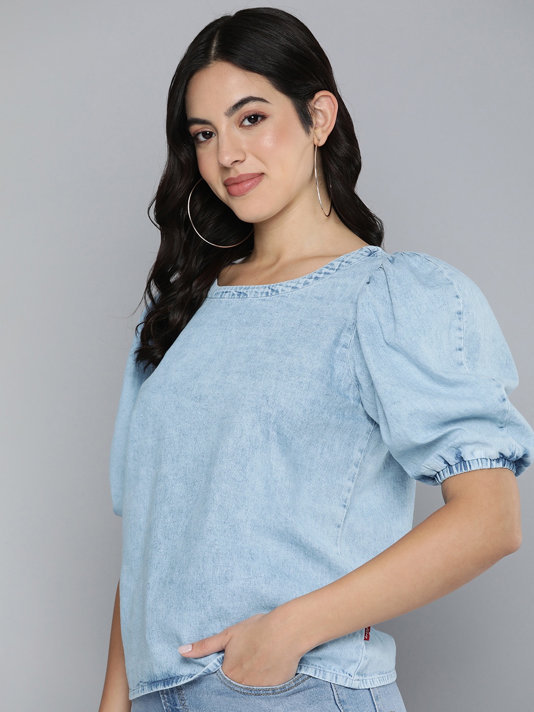 

Levis Pure Cotton Chambray Top, Blue