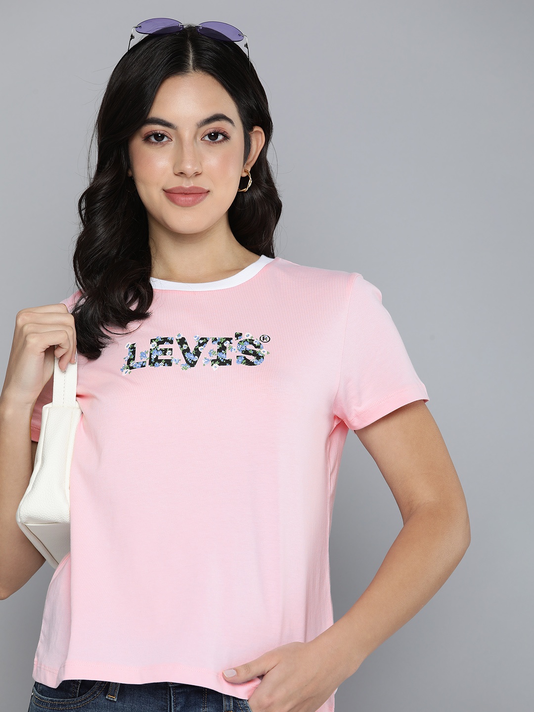 

Levis Brand Logo Printed Pure Cotton T-shirt, Pink