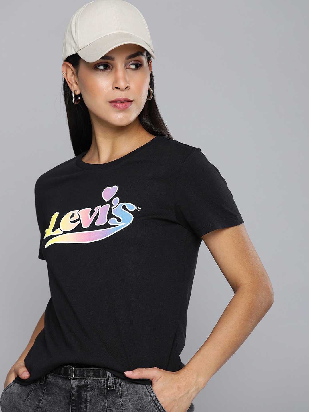 

Levis Brand Logo Printed Pure Cotton Casual T-shirt, Black