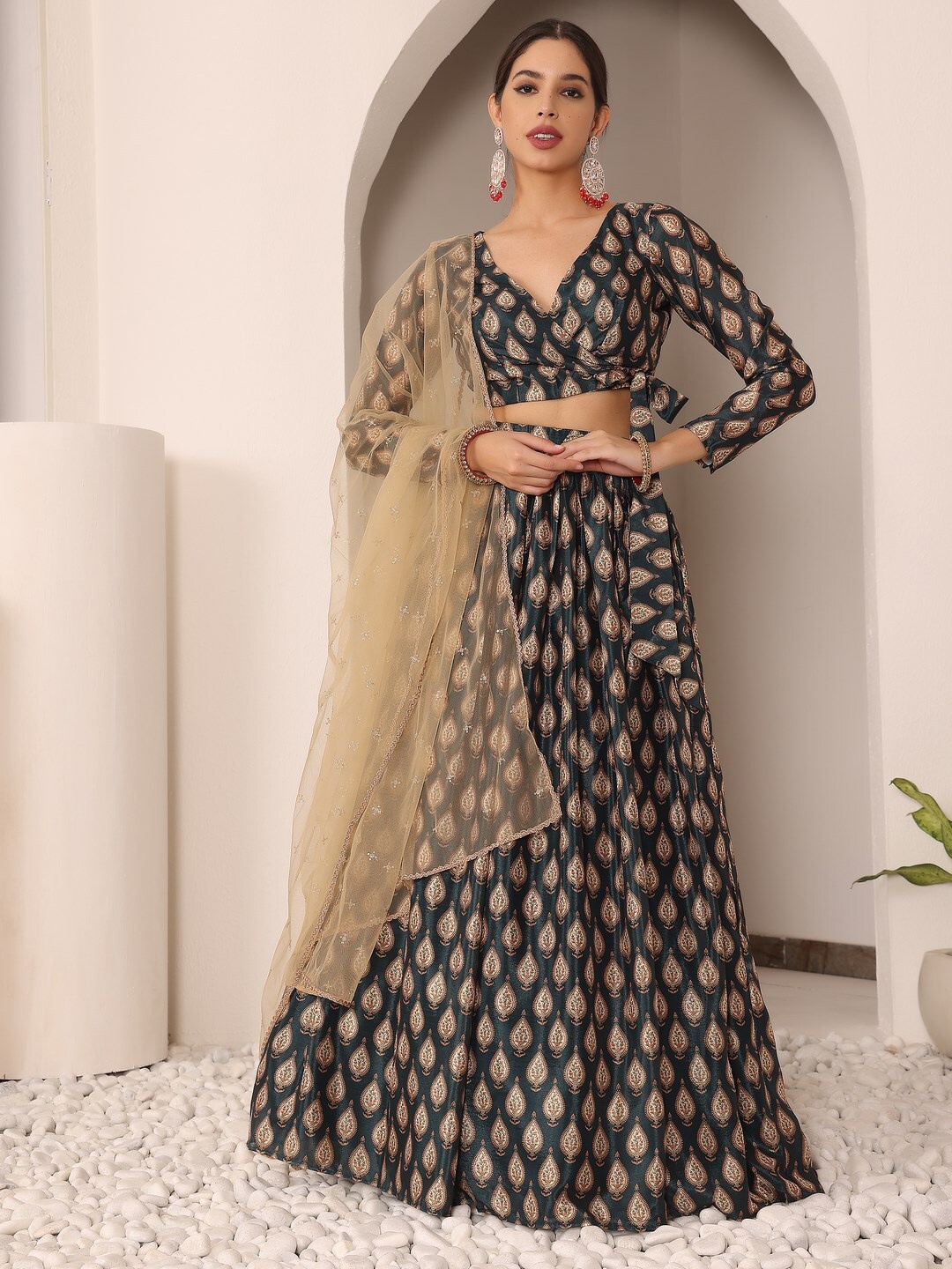 

Ethnovog Ethnic Motifs Printed Ready to Wear Lehenga & Blouse With Dupatta, Green