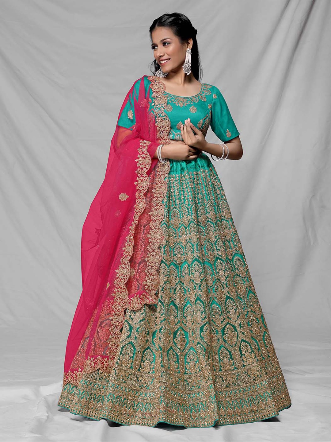 

HALFSAREE STUDIO Embroidered Net Semi-Stitched Lehenga & Unstitched Blouse With Dupatta, Green