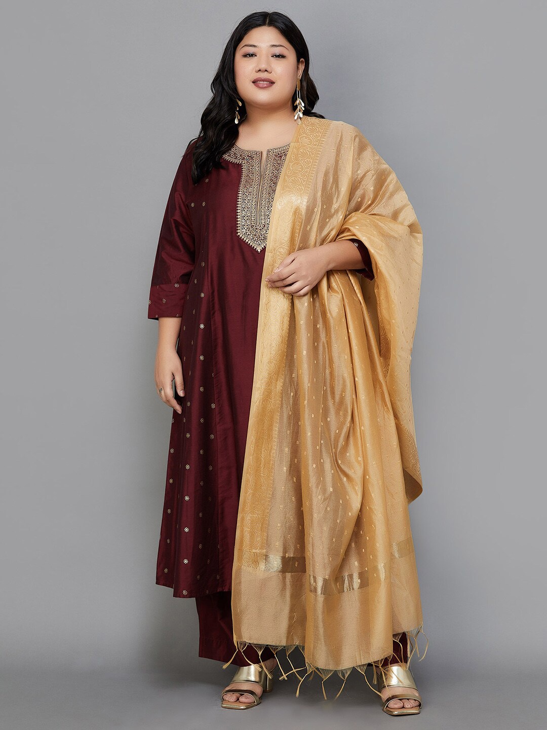 

Moiree by Lifestyle Plus Size Yoke Design Anarkali Kurta With Salwar & Dupatta, Maroon