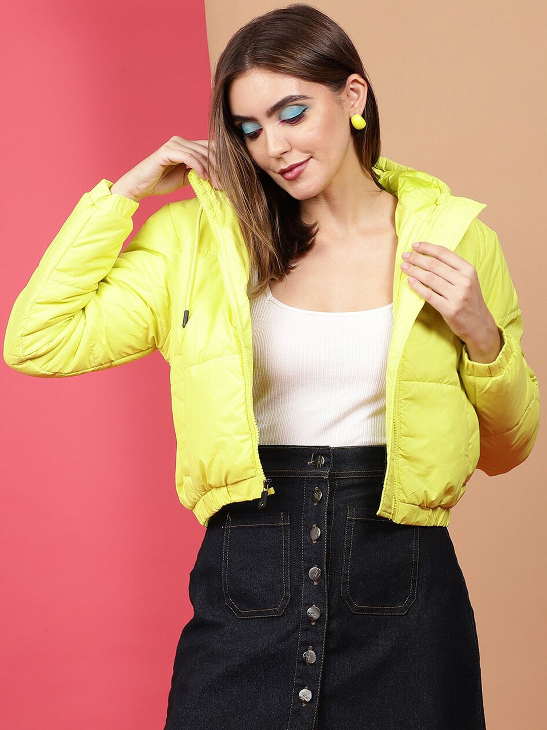 

Freehand by The Indian Garage Co Yellow Hooded Neck Long Sleeve Zip Detail Crop Puffer Jacket