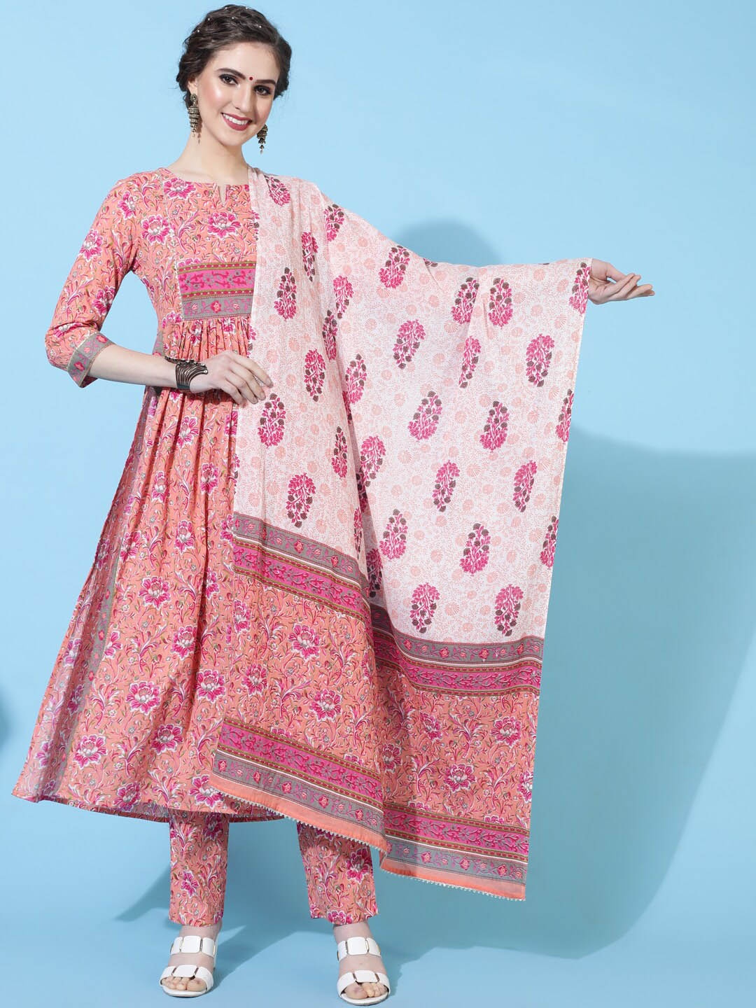 

AADAT Floral Printed Pure Cotton Anarkali Kurta With Palazzos & Dupatta, Peach