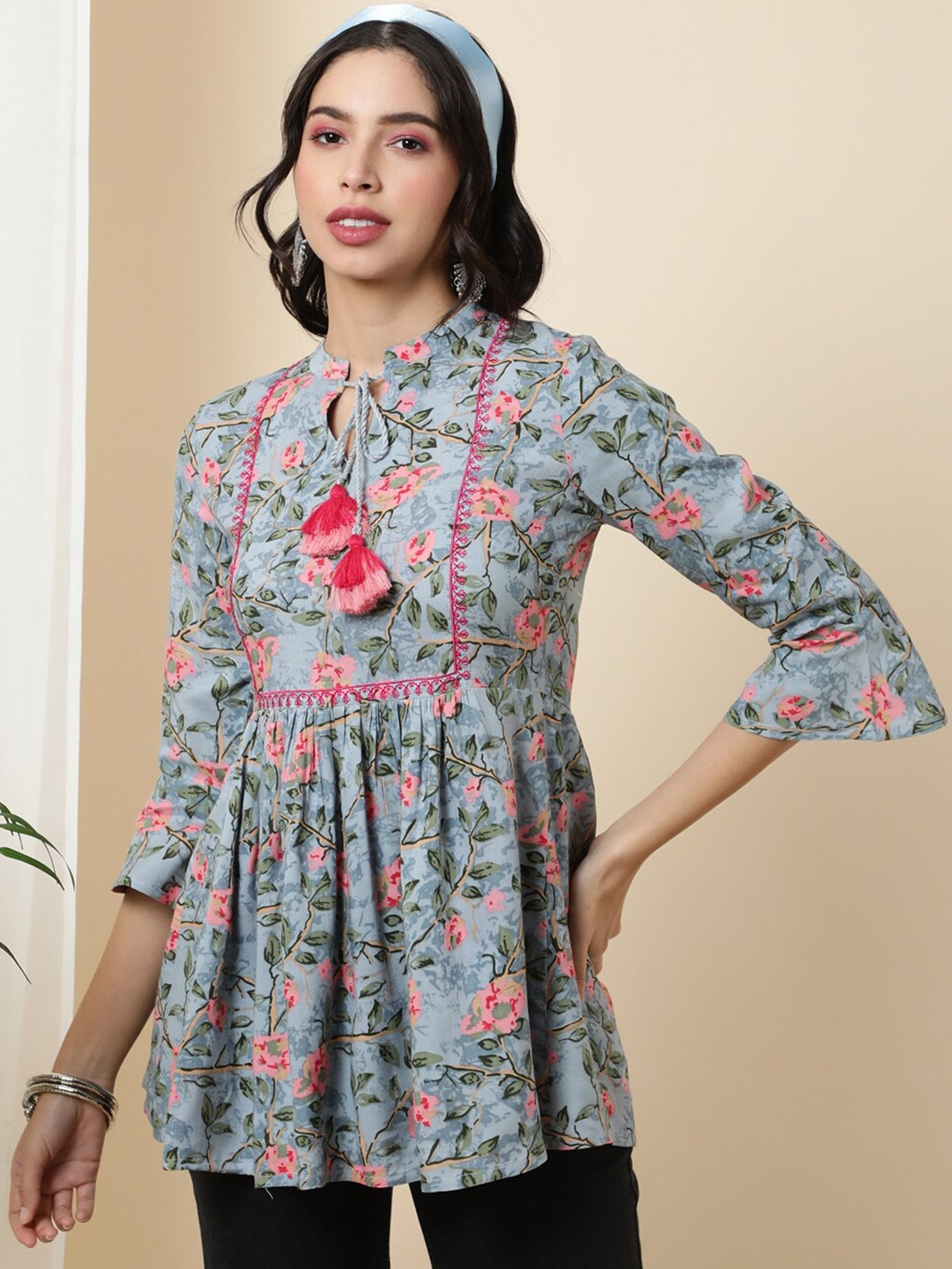 

AADAT Floral Printed Mandarin Collar Peplum Top, Grey