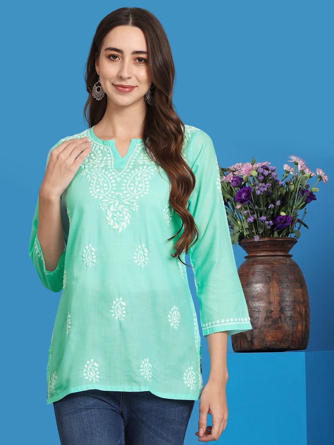 

PARAMOUNT CHIKAN Women Embroidered Lucknowi Chikankari Cotton Kurti, Sea green