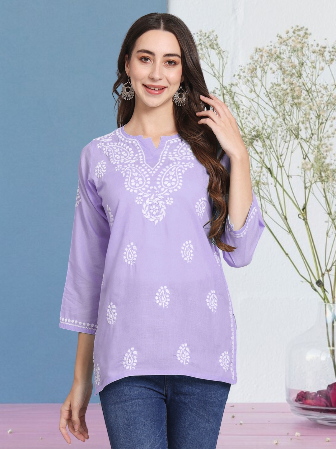 

PARAMOUNT CHIKAN Women Embroidered Lucknowi Chikankari Cotton Kurti, Purple