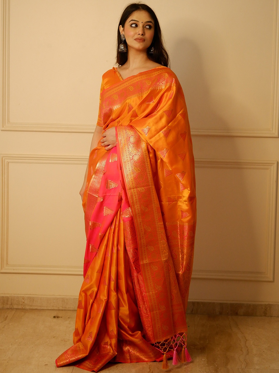 

ALMAARI FASHION Ethnic Motifs Satin Silk Kanjeevaram Saree, Yellow