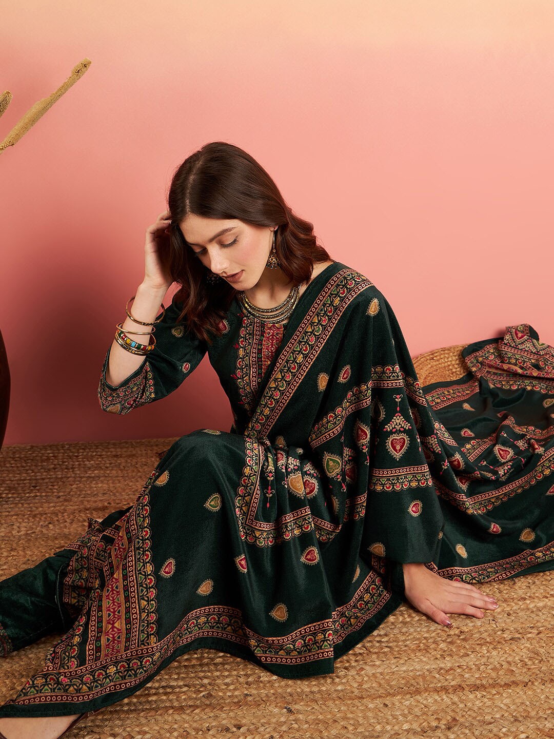 

Sangria Ethnic Motifs Embroidered Velvet Kurta & Trouser With Dupatta, Green