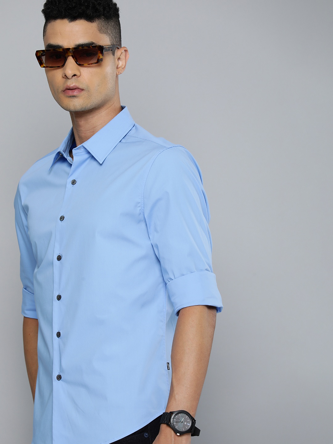 

Levis Slim Fit Opaque Casual Shirt, Blue