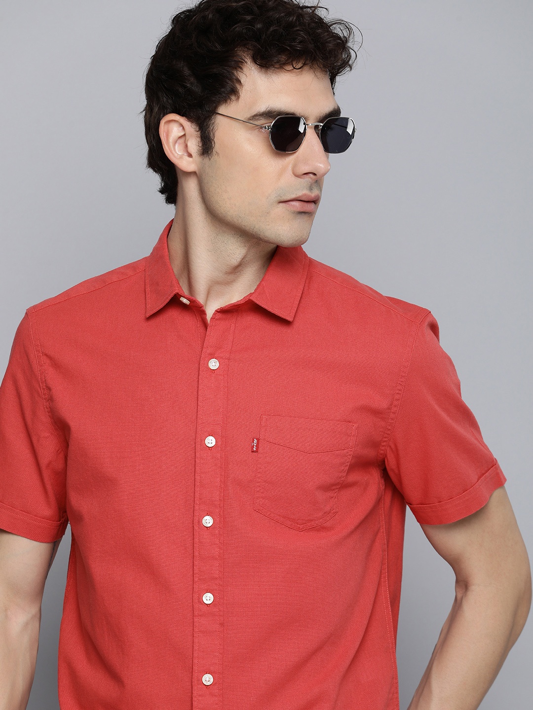 

Levis Men Slim Fit Pure Cotton Casual Shirt, Red