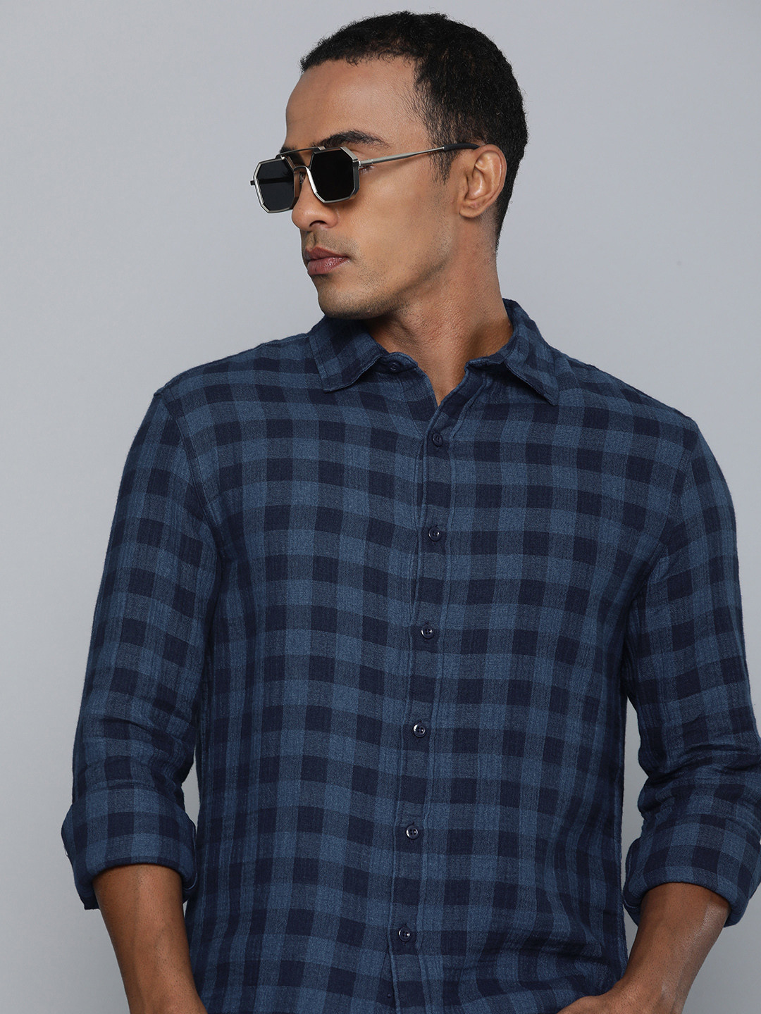 

Levis Pure Cotton Slim Fit Checked Casual Shirt, Blue