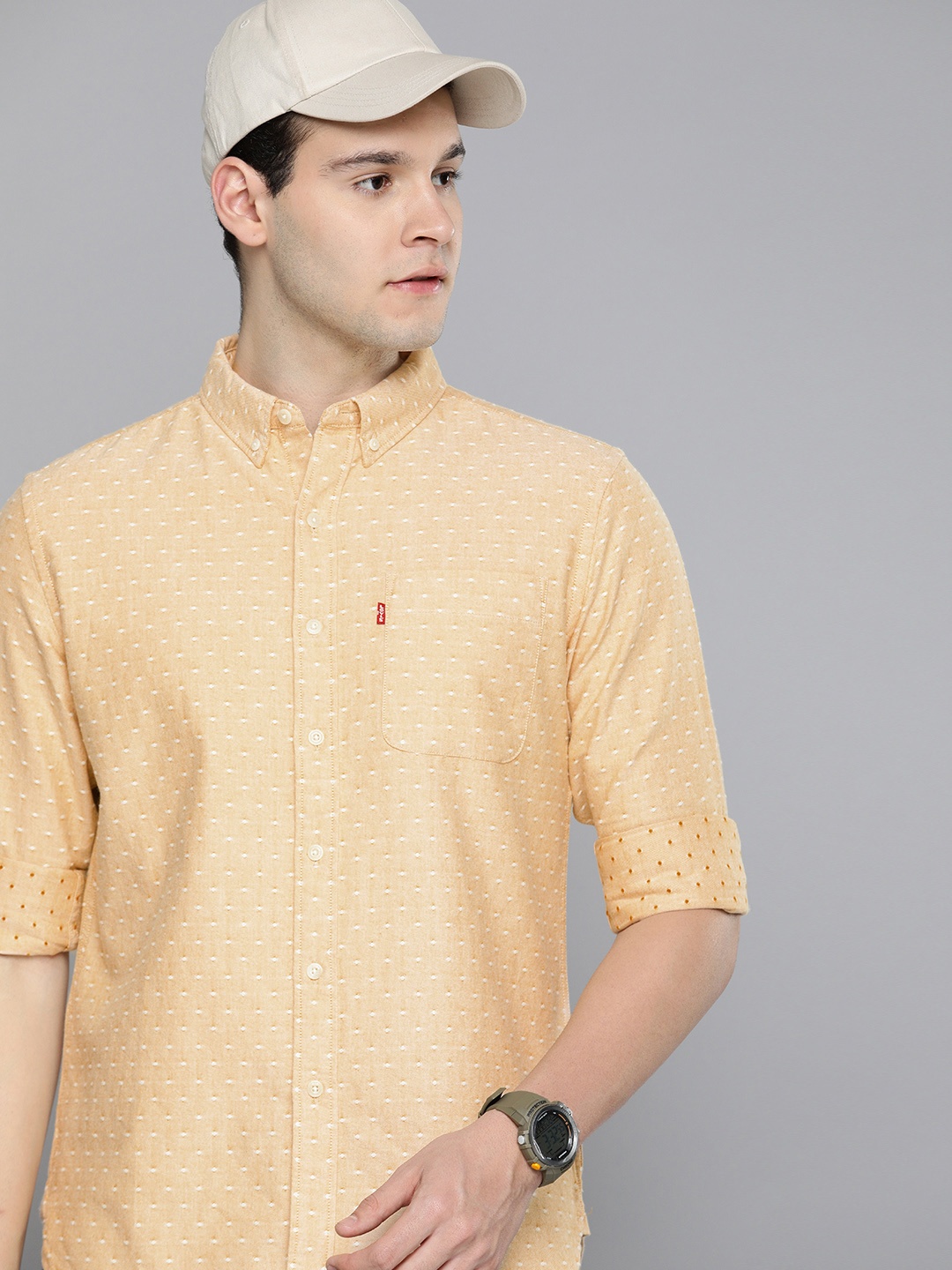

Levis Pure Cotton Self Design Opaque Casual Shirt, Peach
