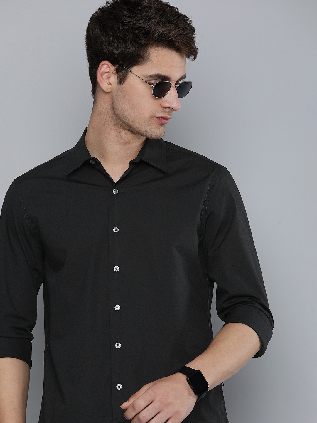 

Levis Men Slim Fit Casual Shirt, Black