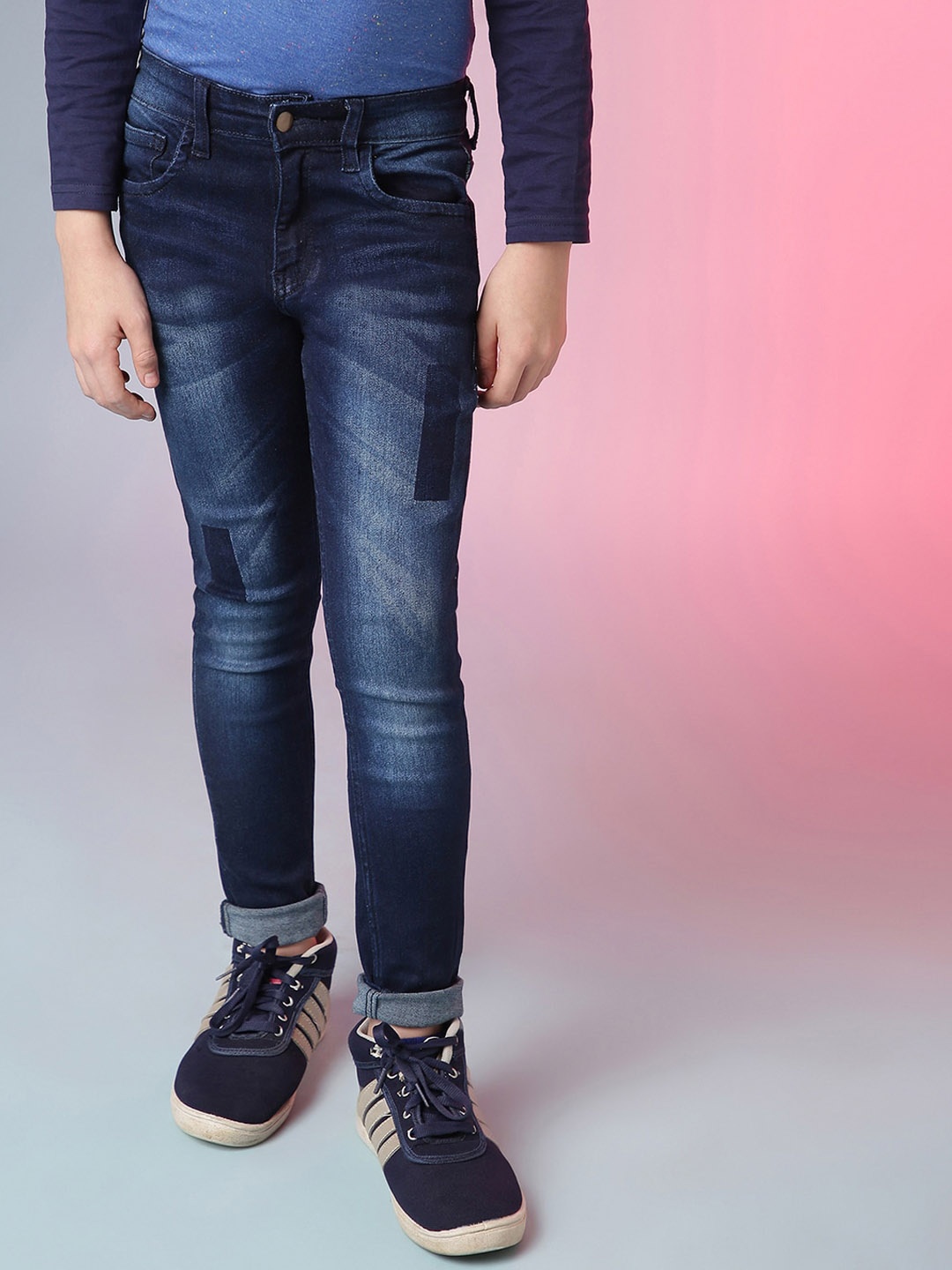 

Instafab Boys Blue Smart Slim Fit Clean Look Whiskers & Chevrons Cotton Jeans