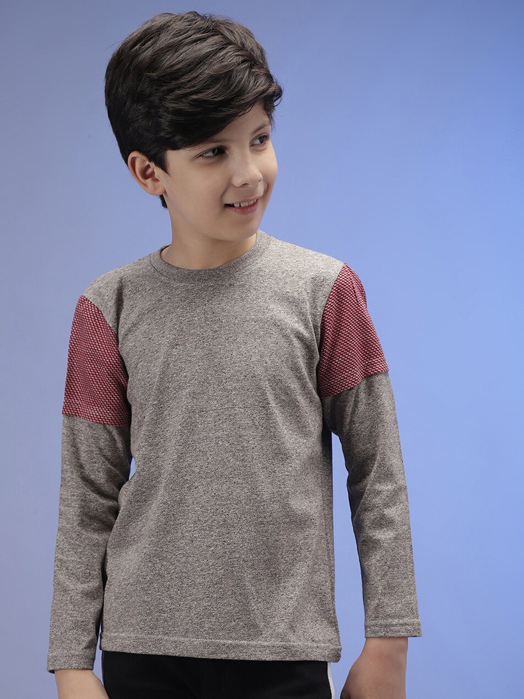 

Instafab Boys Round Neck Cotton T-shirt, Grey
