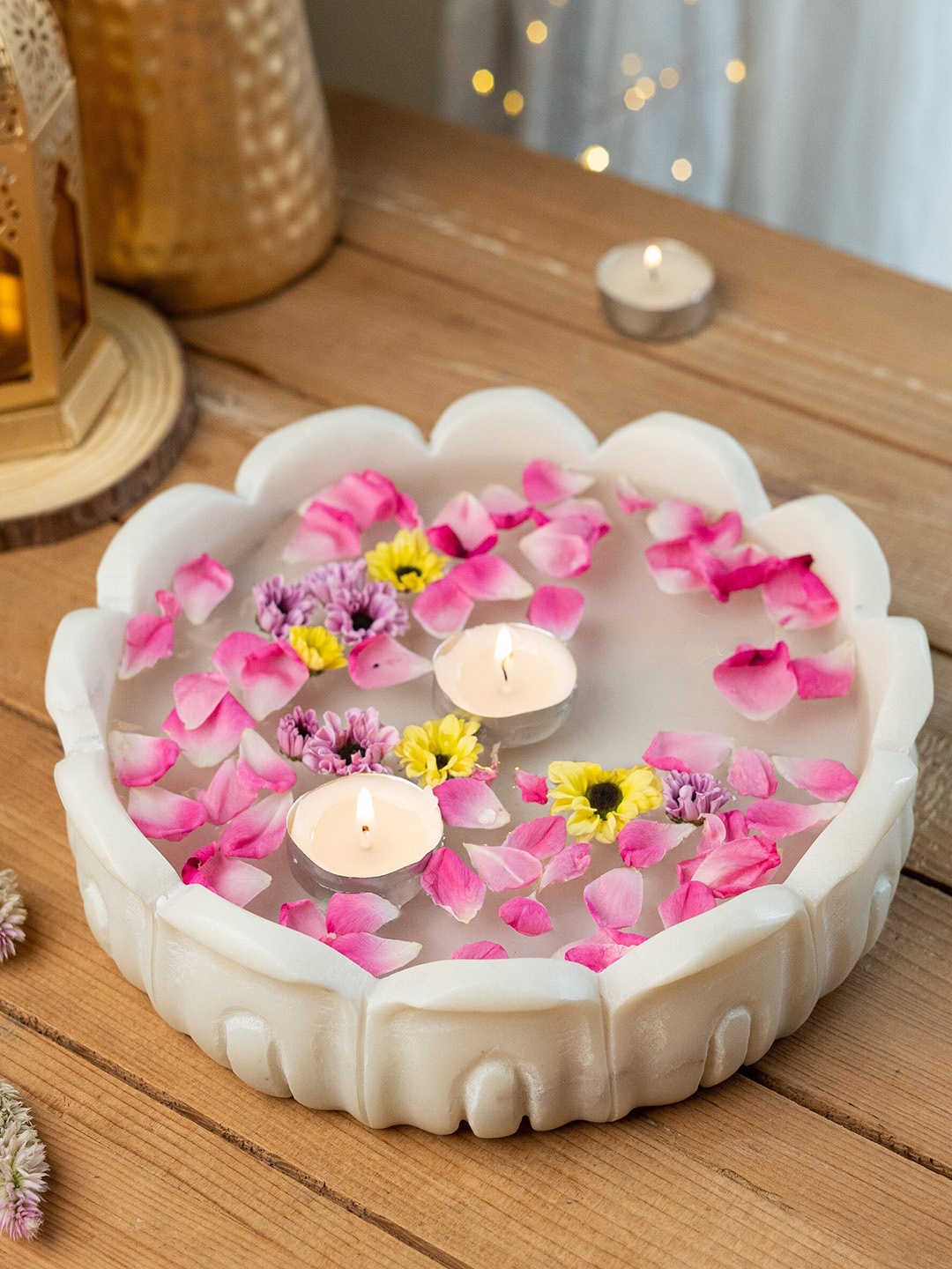 

Ritualistic White Textured Marble Decorative Bowl