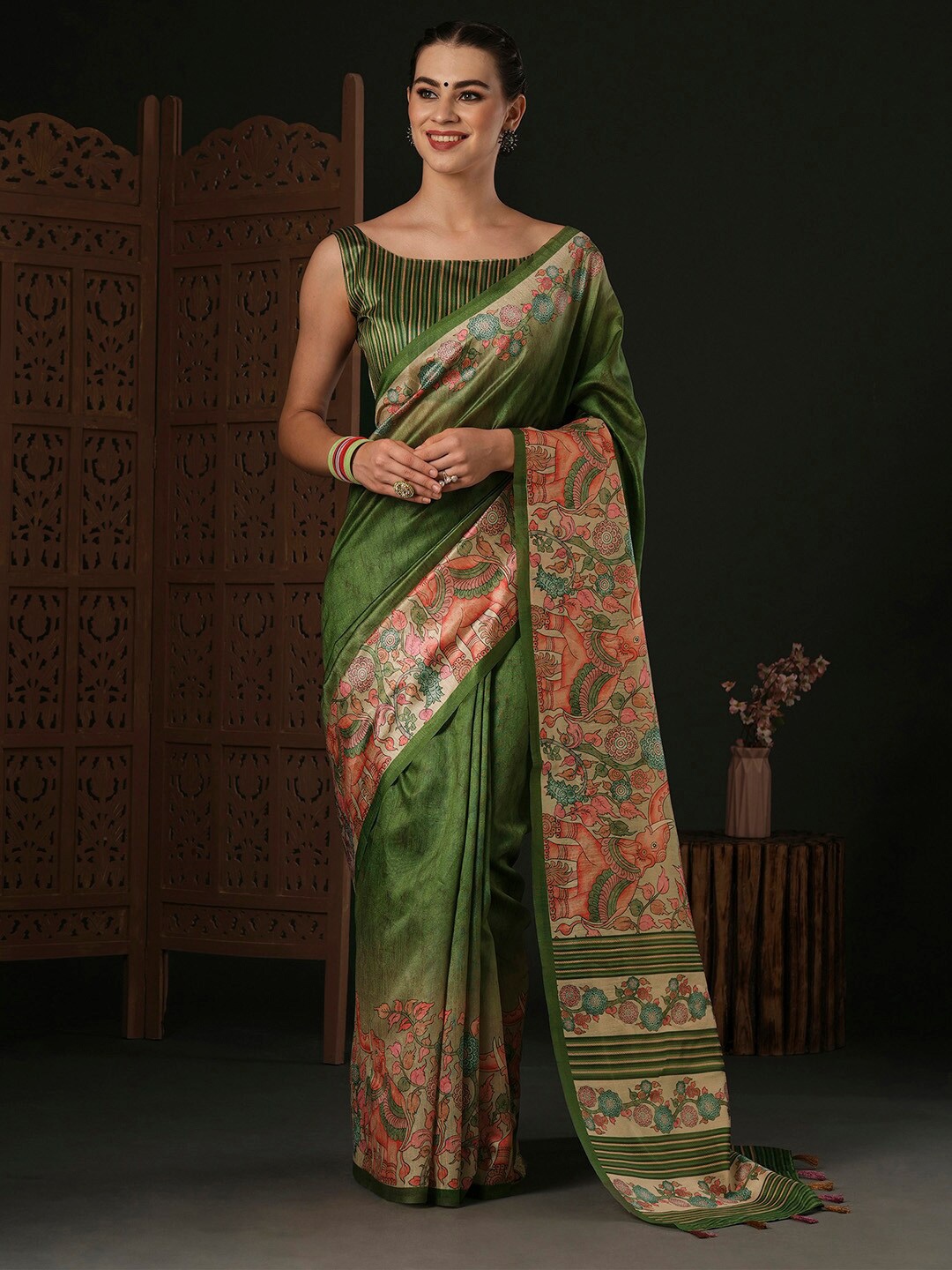 

Anouk Kalamkari Dabu Saree, Green