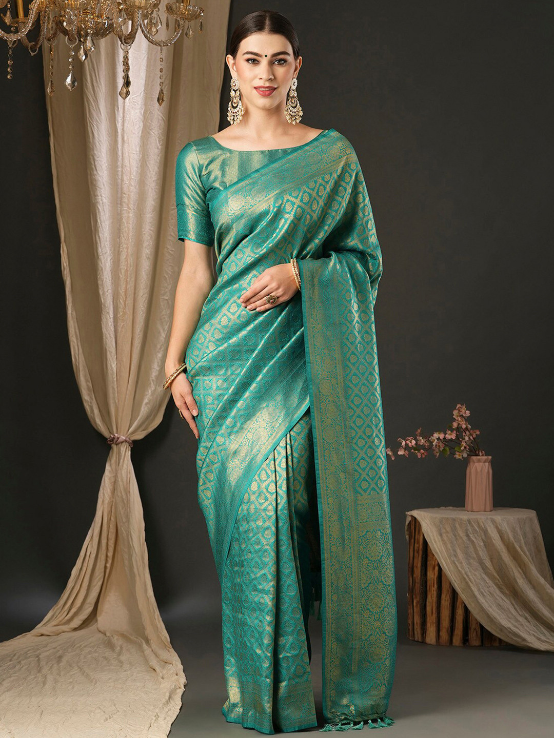 

Anouk Ethnic Motifs Zari Woven Design Banarasi Saree, Green