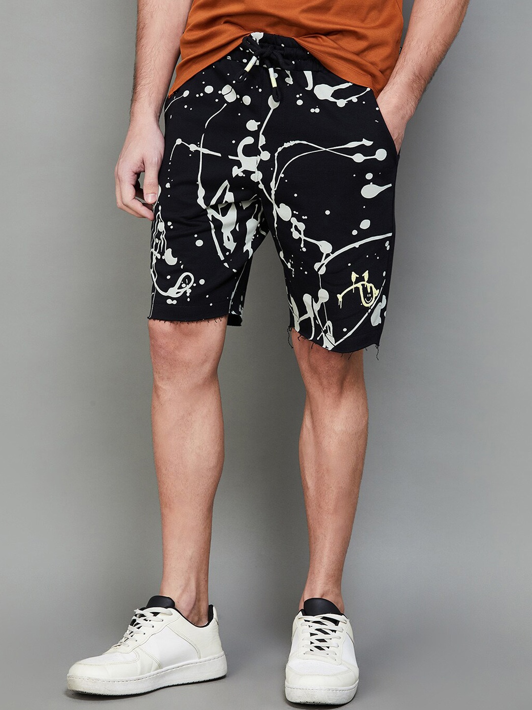 

SmileyWorld Men Printed Cotton Shorts, Black