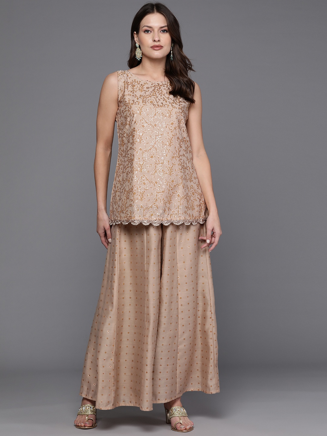 

Ahalyaa Women Floral Printed Top with Palazzos, Beige