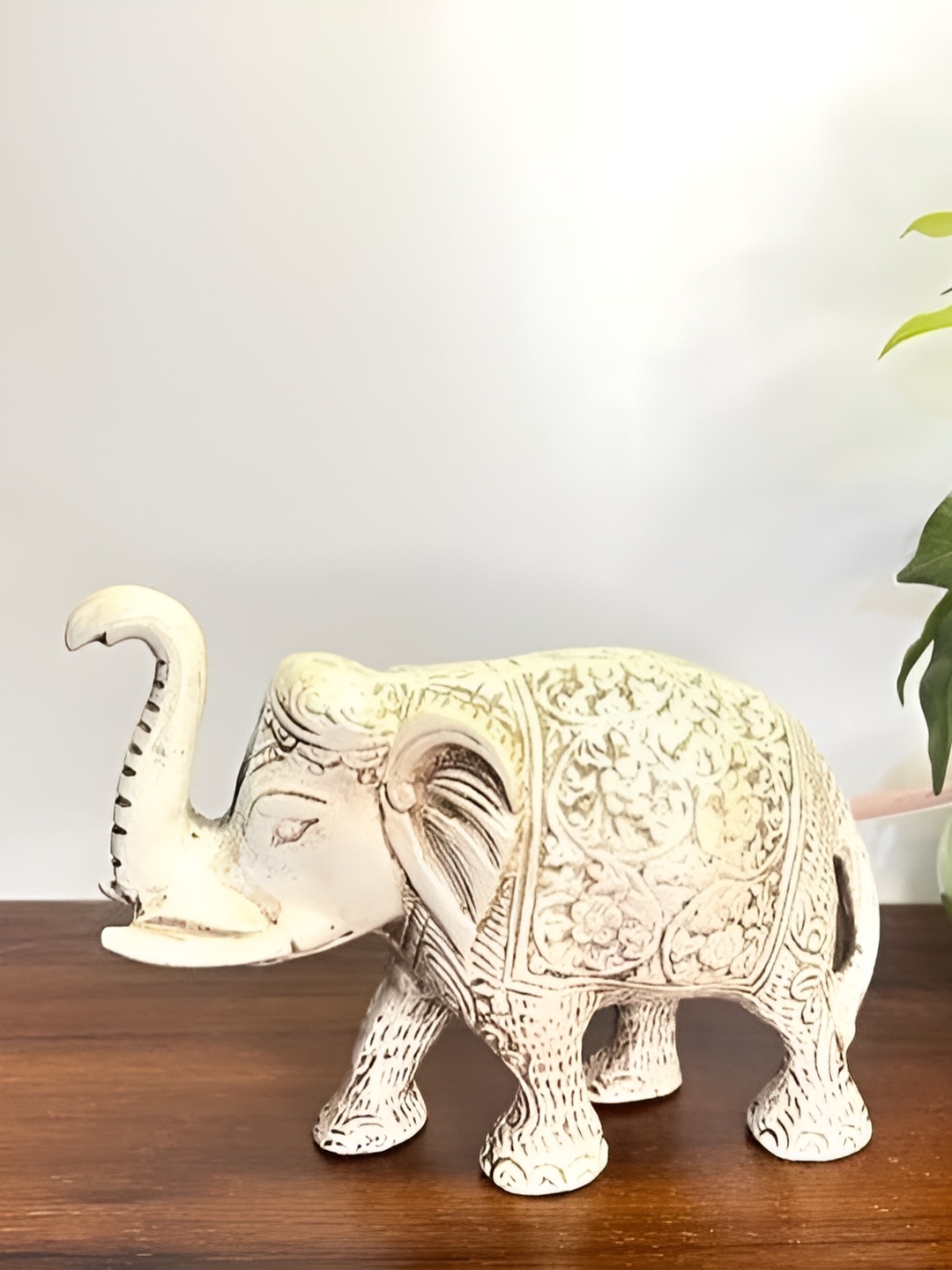 

The Artage White Elephant Showpiece