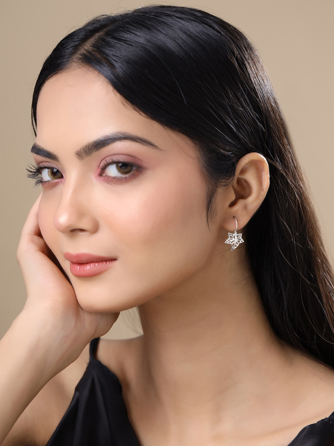 

Kicky And Perky 925 Sterling Silver Leaf Shaped Drop Earrings