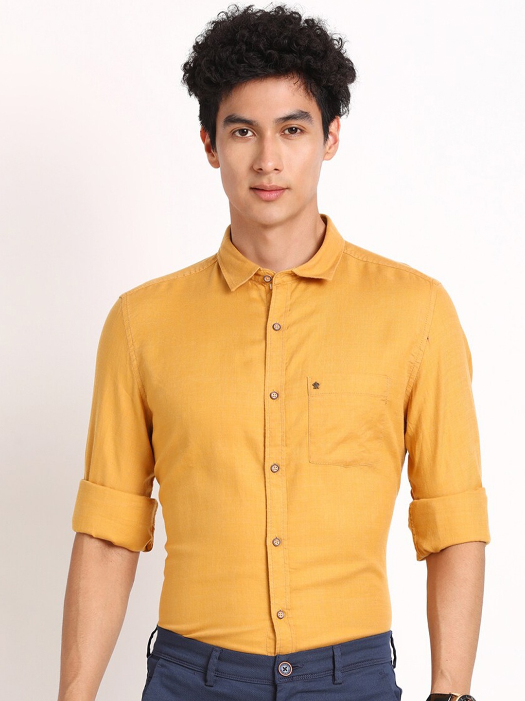 

Turtle Standard Slim Fit Formal Shirt, Yellow