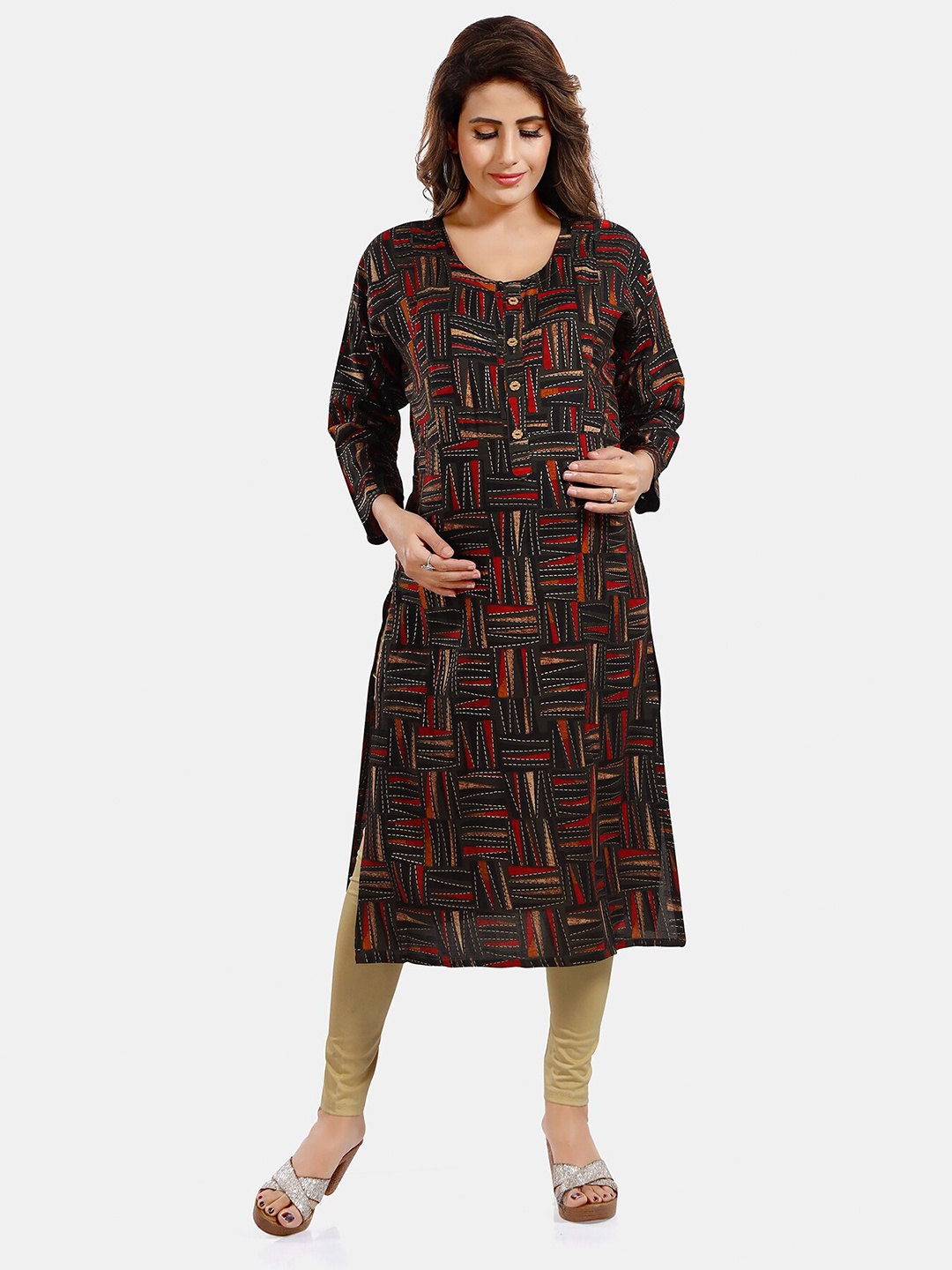 

Be You Abstract Printed Round Neck Maternity Kurta, Black