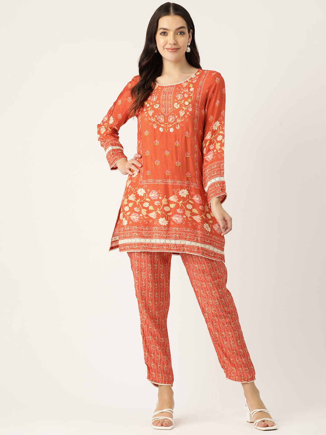 

ETC Floral Printed Sequinned Kurti with Trousers, Orange