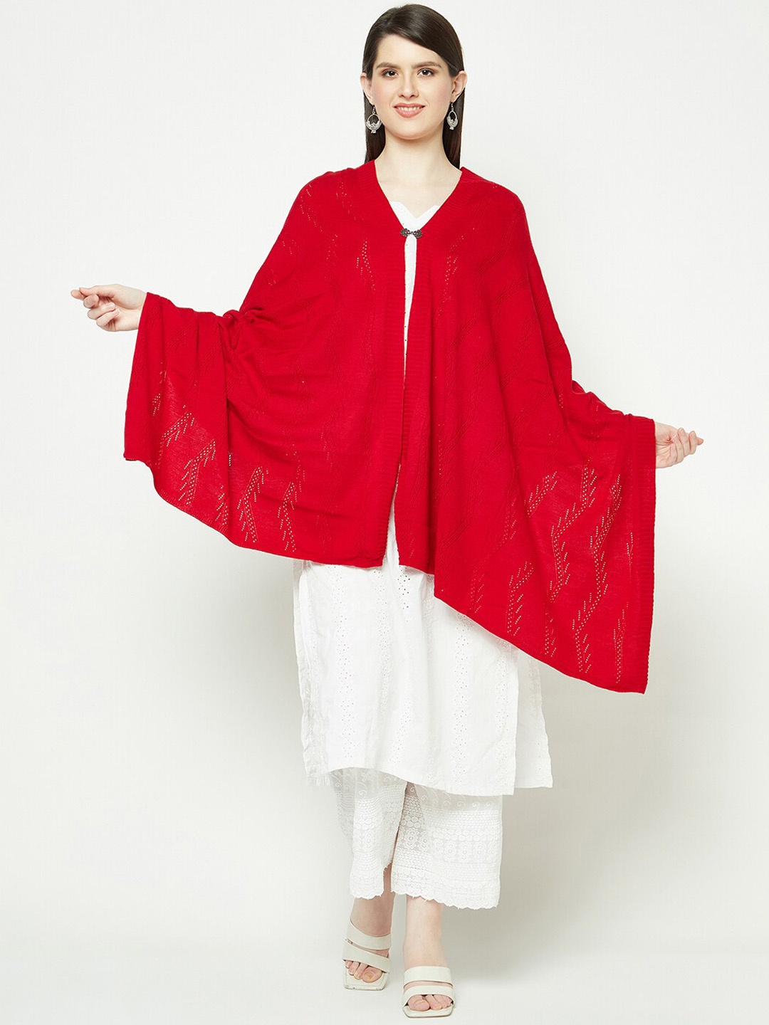 

Knitstudio Women Knitted Shawl, Red