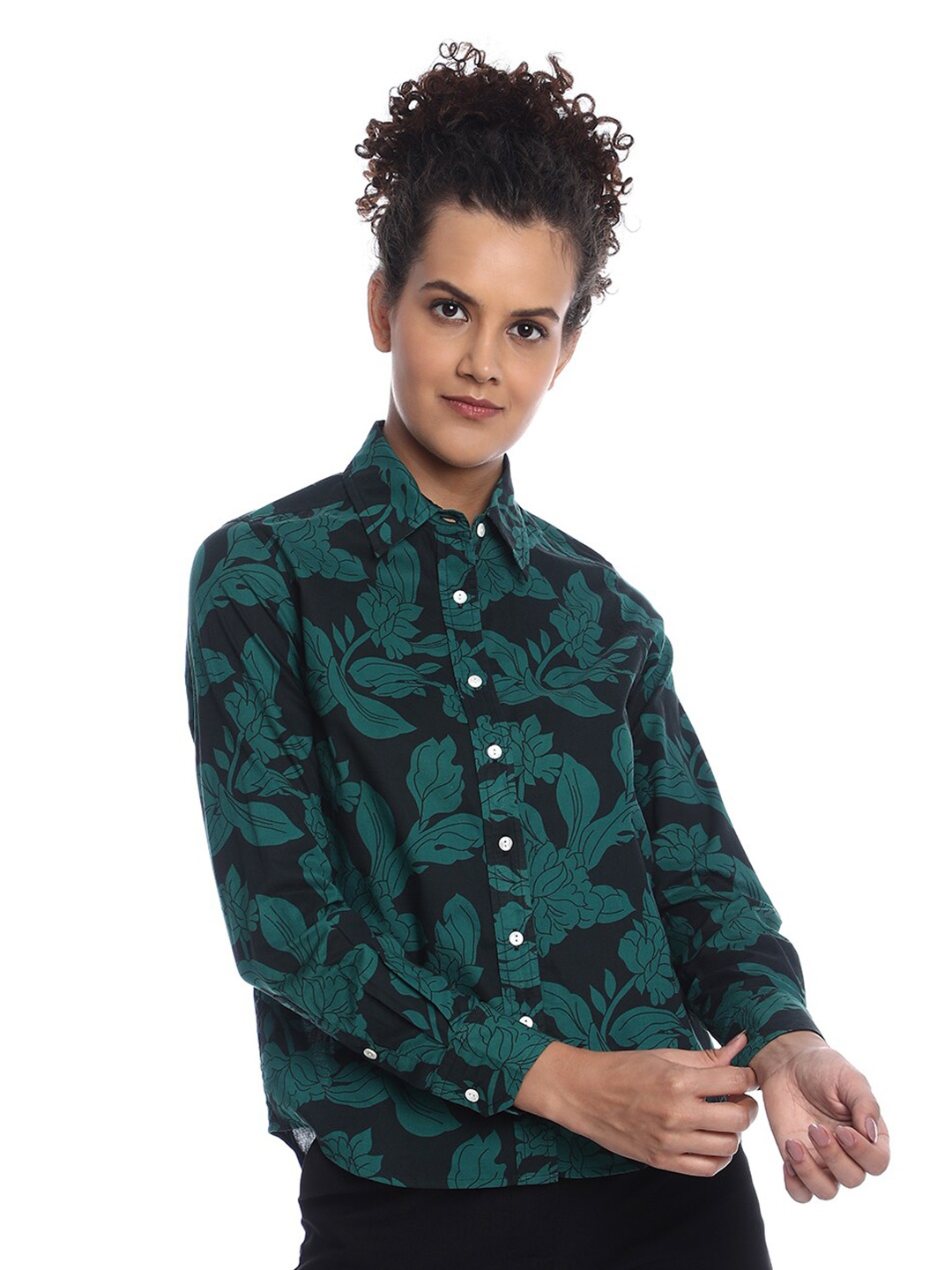 

Gazillion Floral Printed Comfort Pure Cotton Casual Shirt, Green