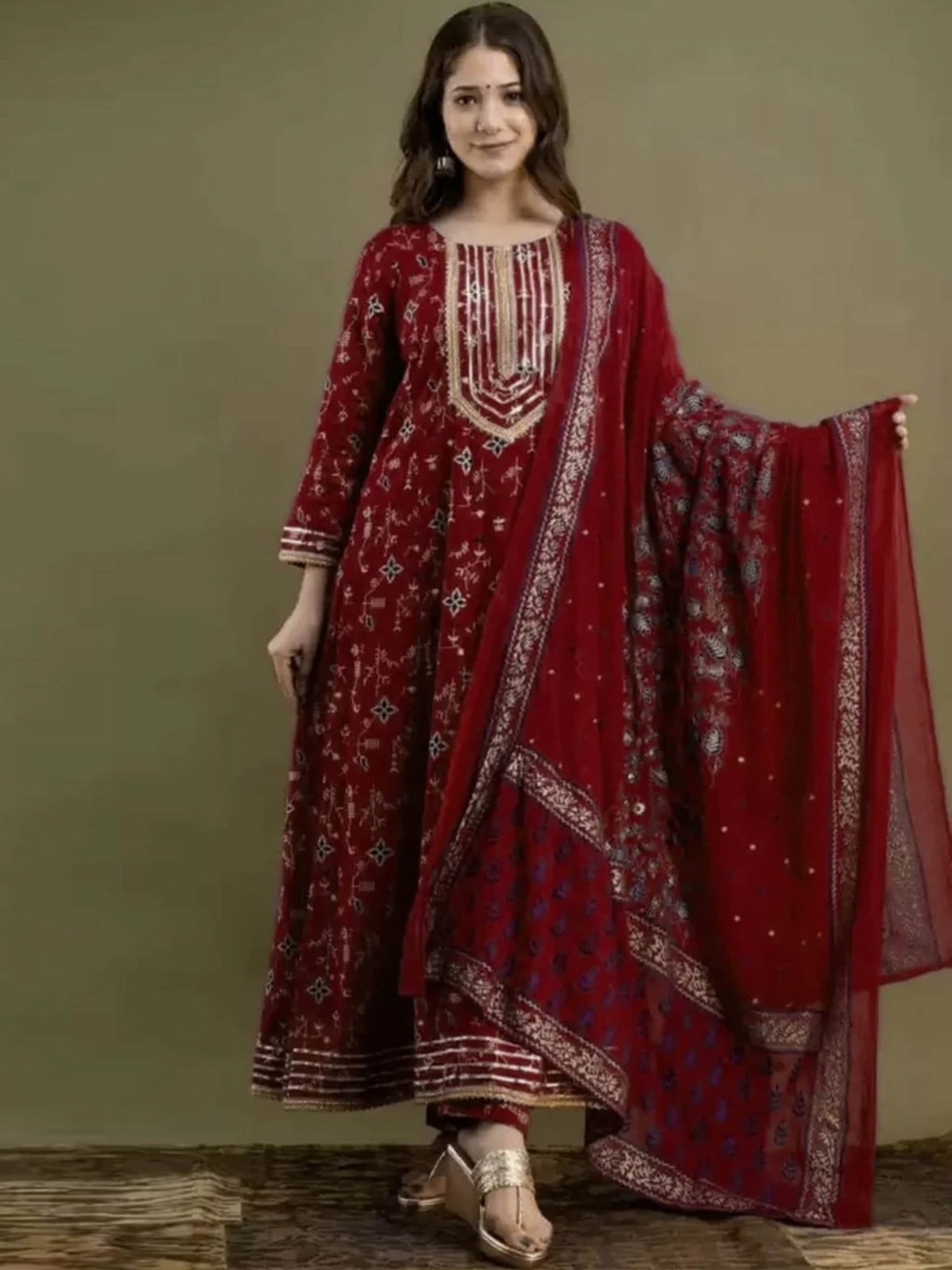 

BAESD Floral Printed Anarkali Gotta Patti Kurta With Trousers & Dupatta, Maroon