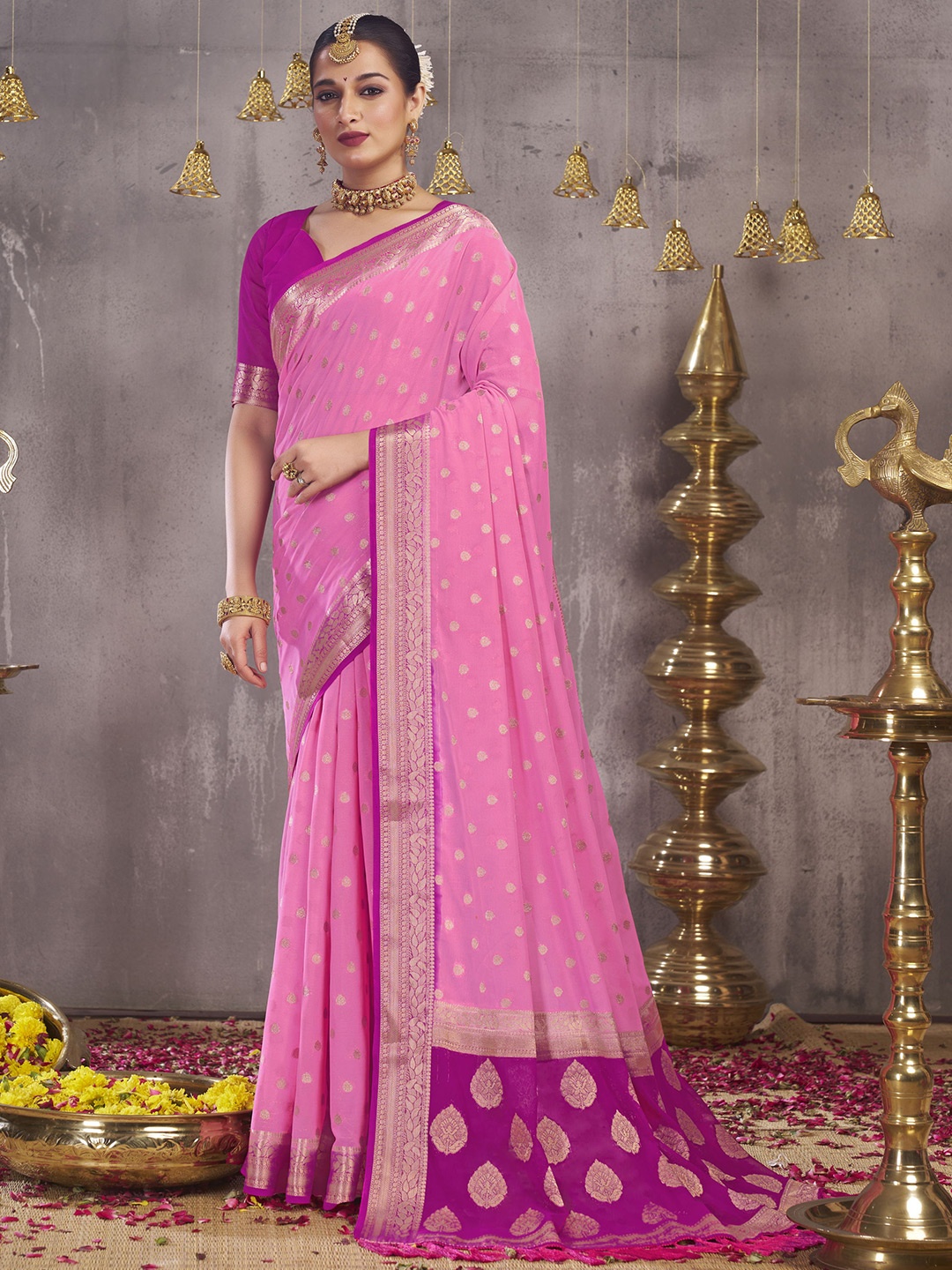 

DIVASTRI Pure Georgette Banarasi Saree, Pink