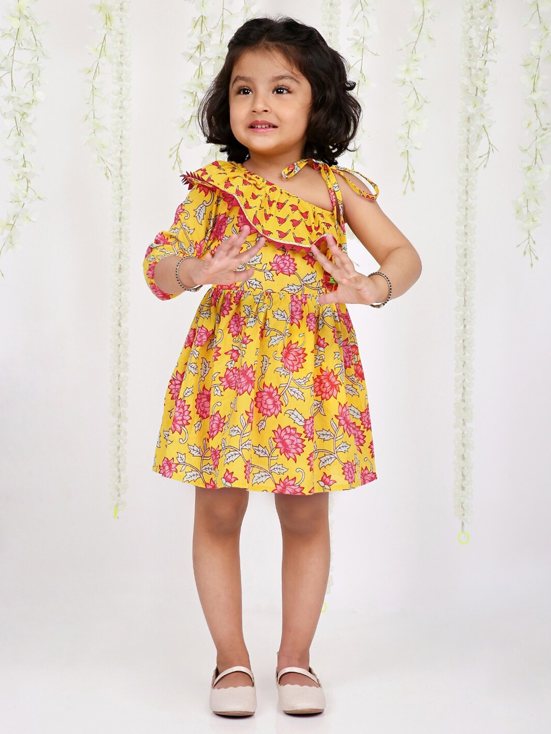 

KID1 Girls Floral Printed One Shoulder Cotton Short Dress, Yellow