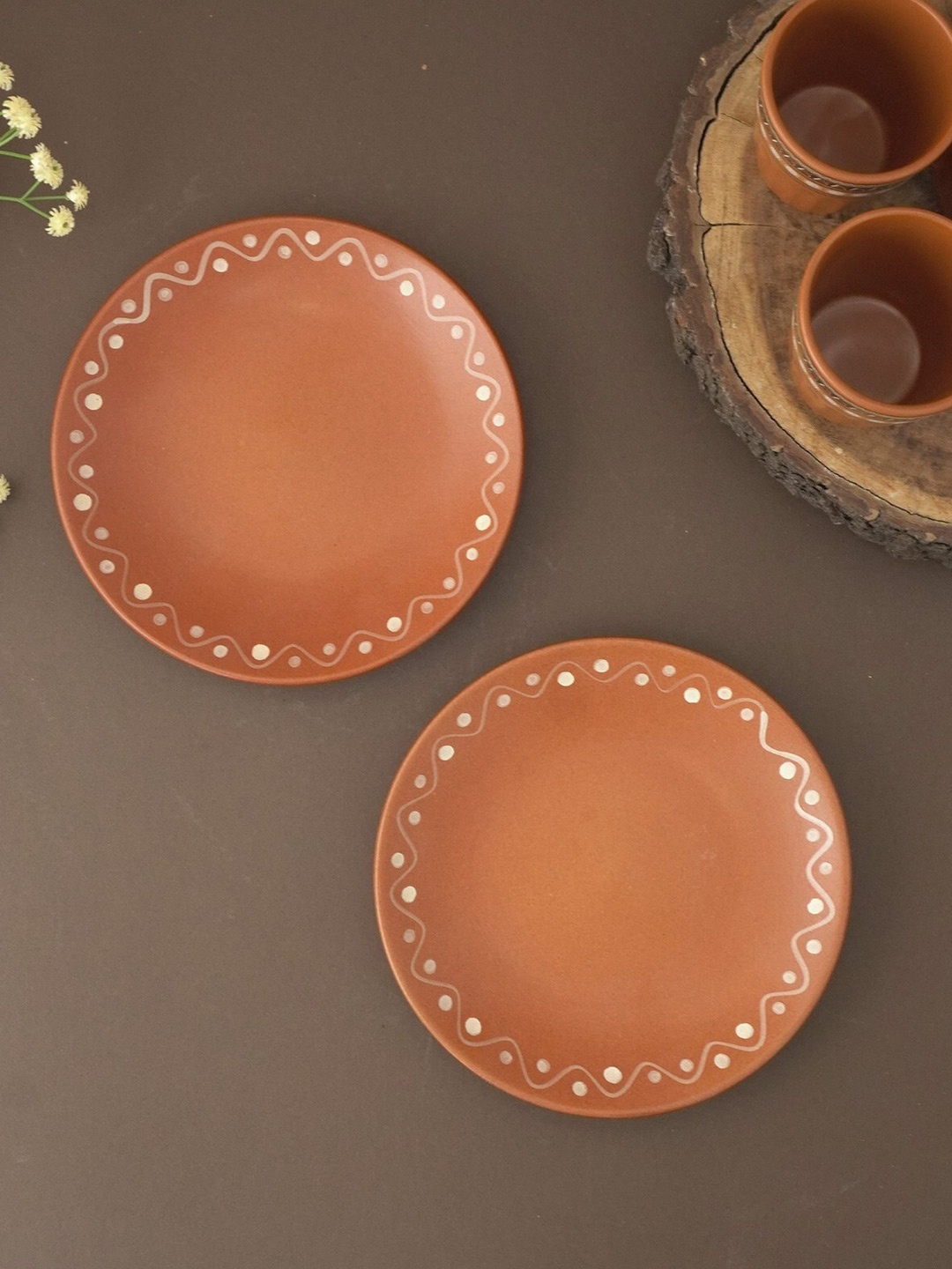 

The Decor Mart 2 Pieces Brown Terracotta Finished Ceramic Matte Plates