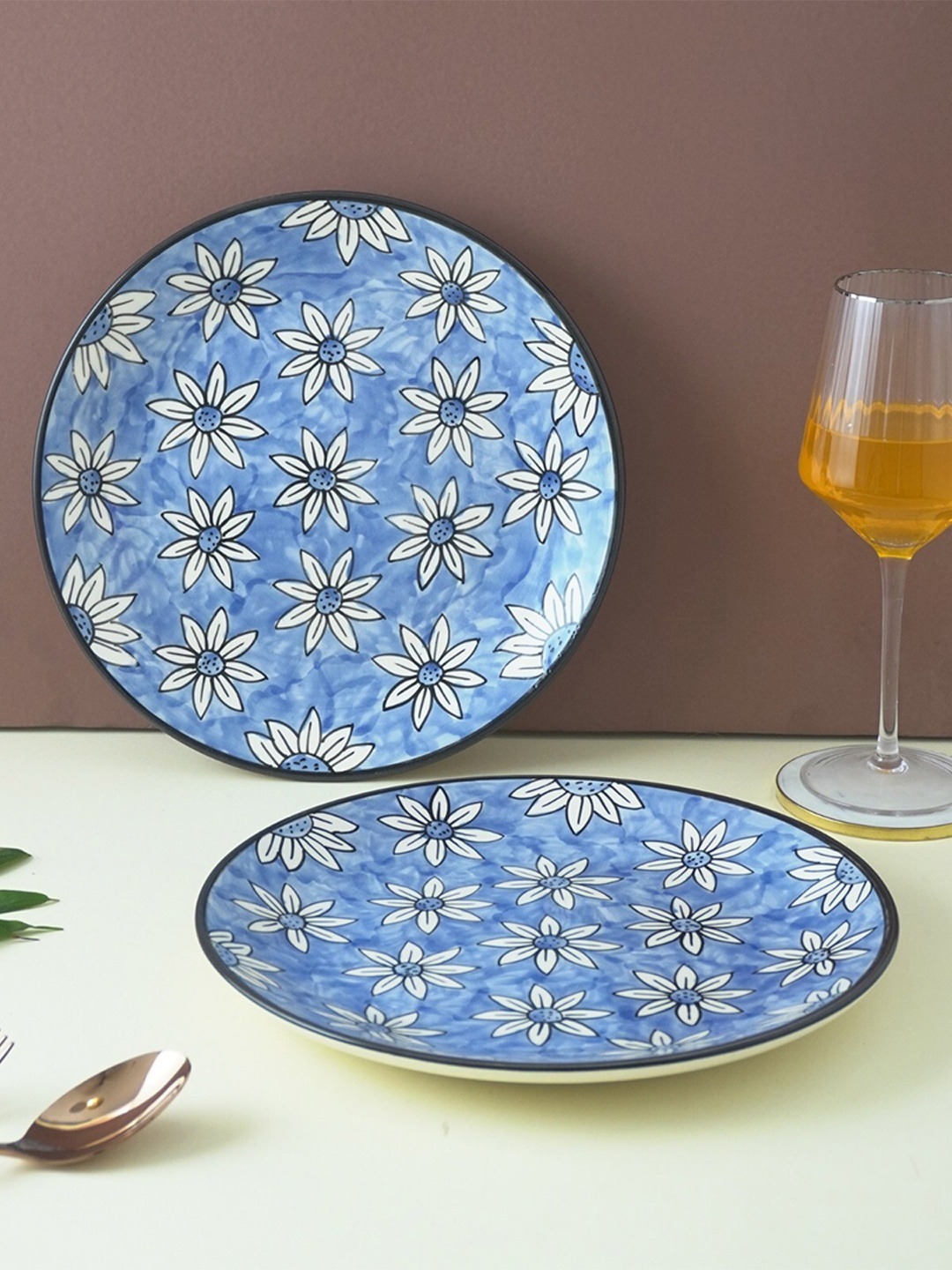 

The Decor Mart Blue &White 2Pcs Printed Ceramic Matte Plates