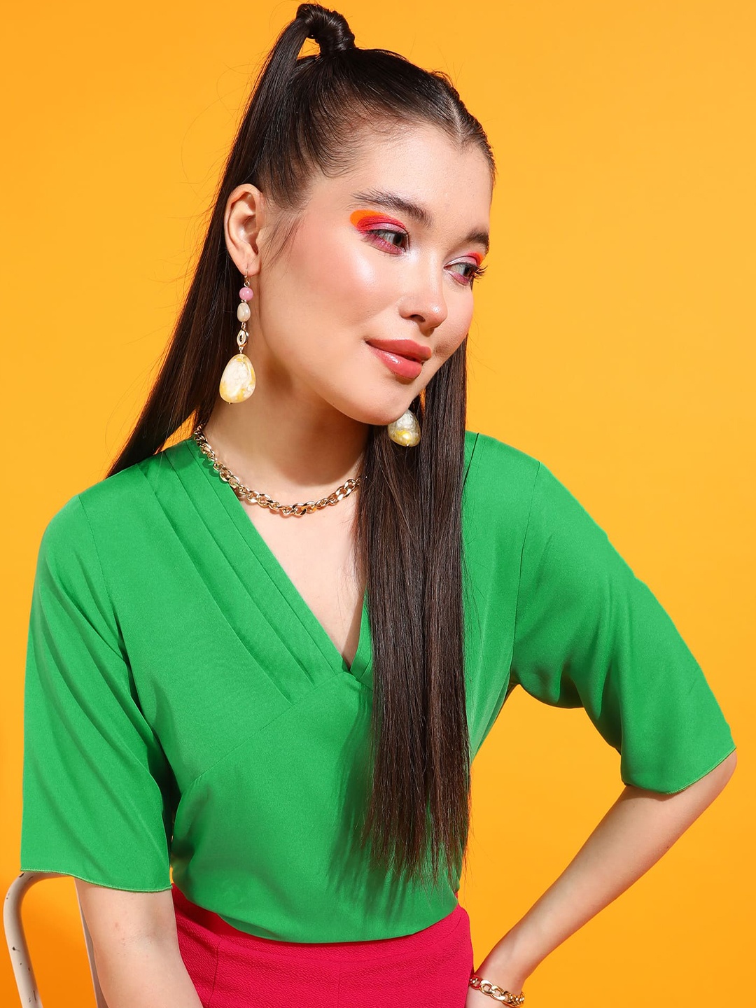 

PRETTY LOVING THING V-Neck Top, Green