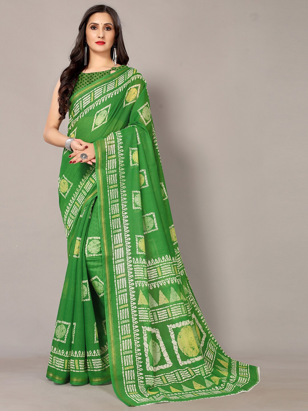 

Shaily Geometric Printed Zari Saree, Green