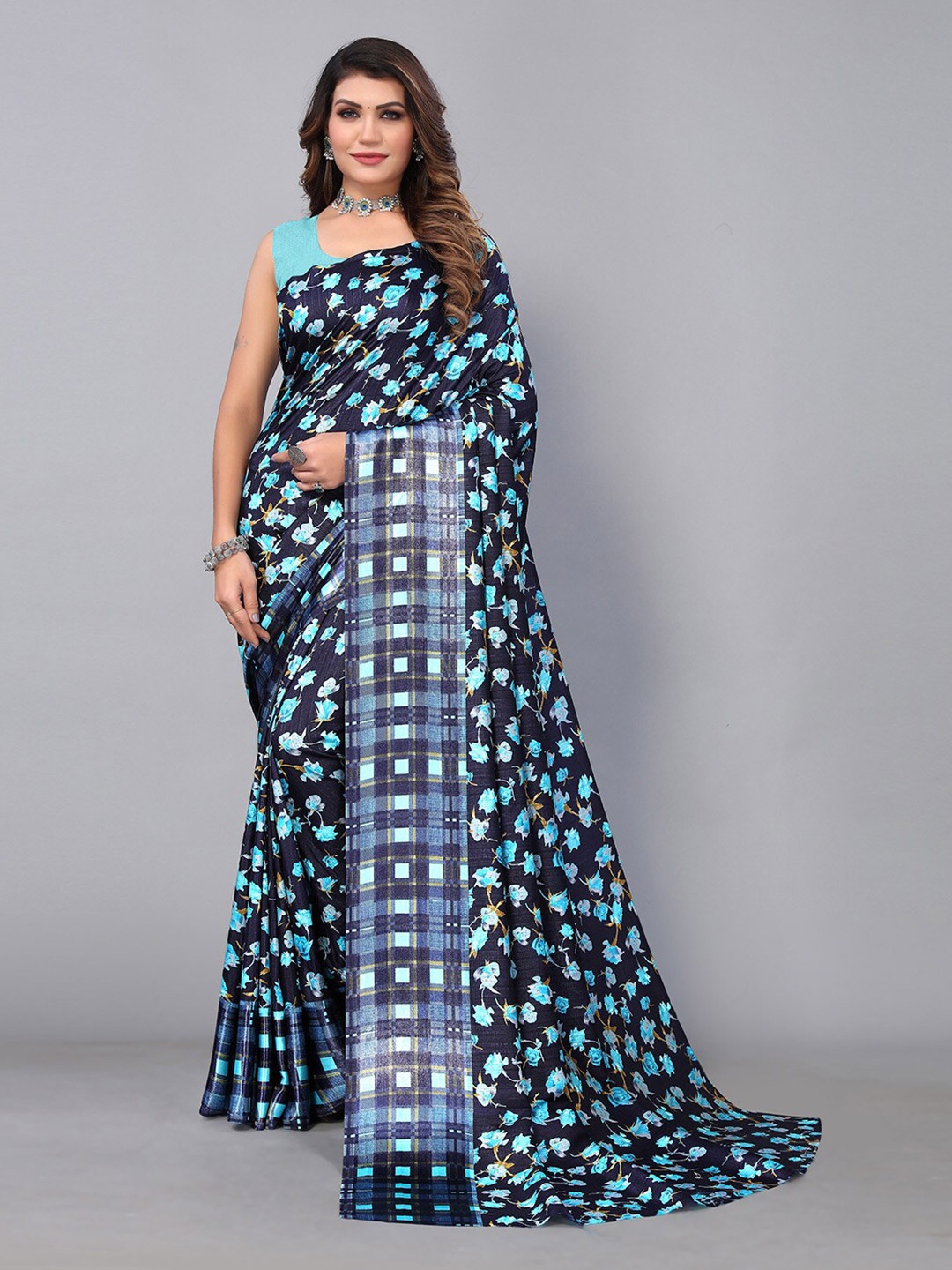 

Shaily Floral Printed Saree, Blue