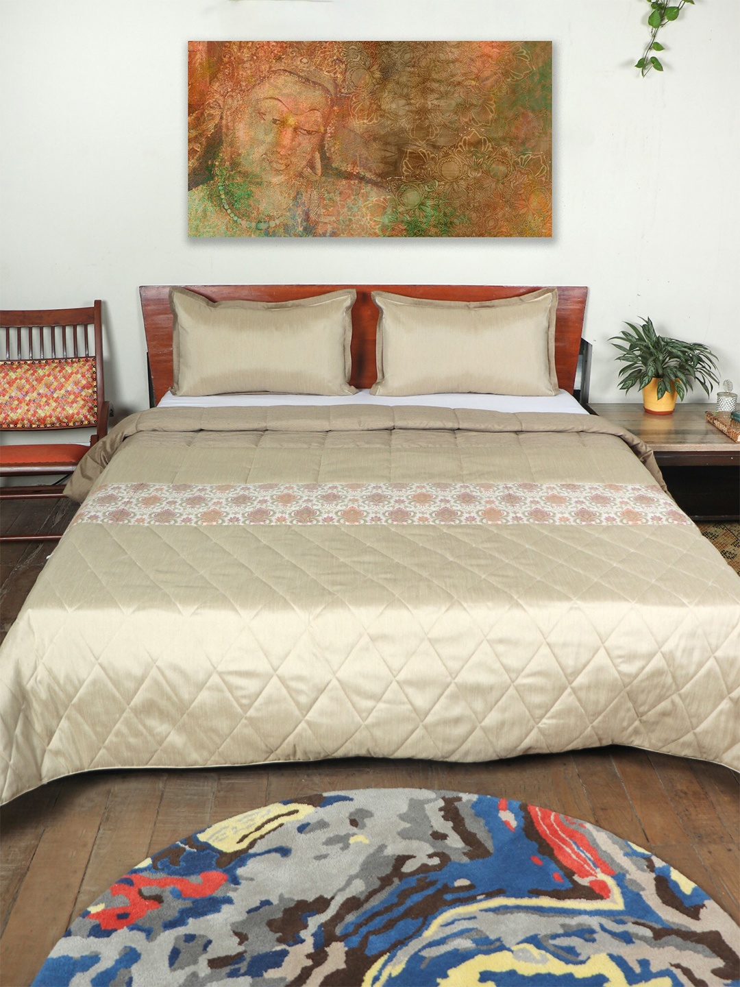

ZEBA Beige Ethnic Motifs Quilted AC Room 500 GSM Double Bed Quilt with 2 Pillow Covers