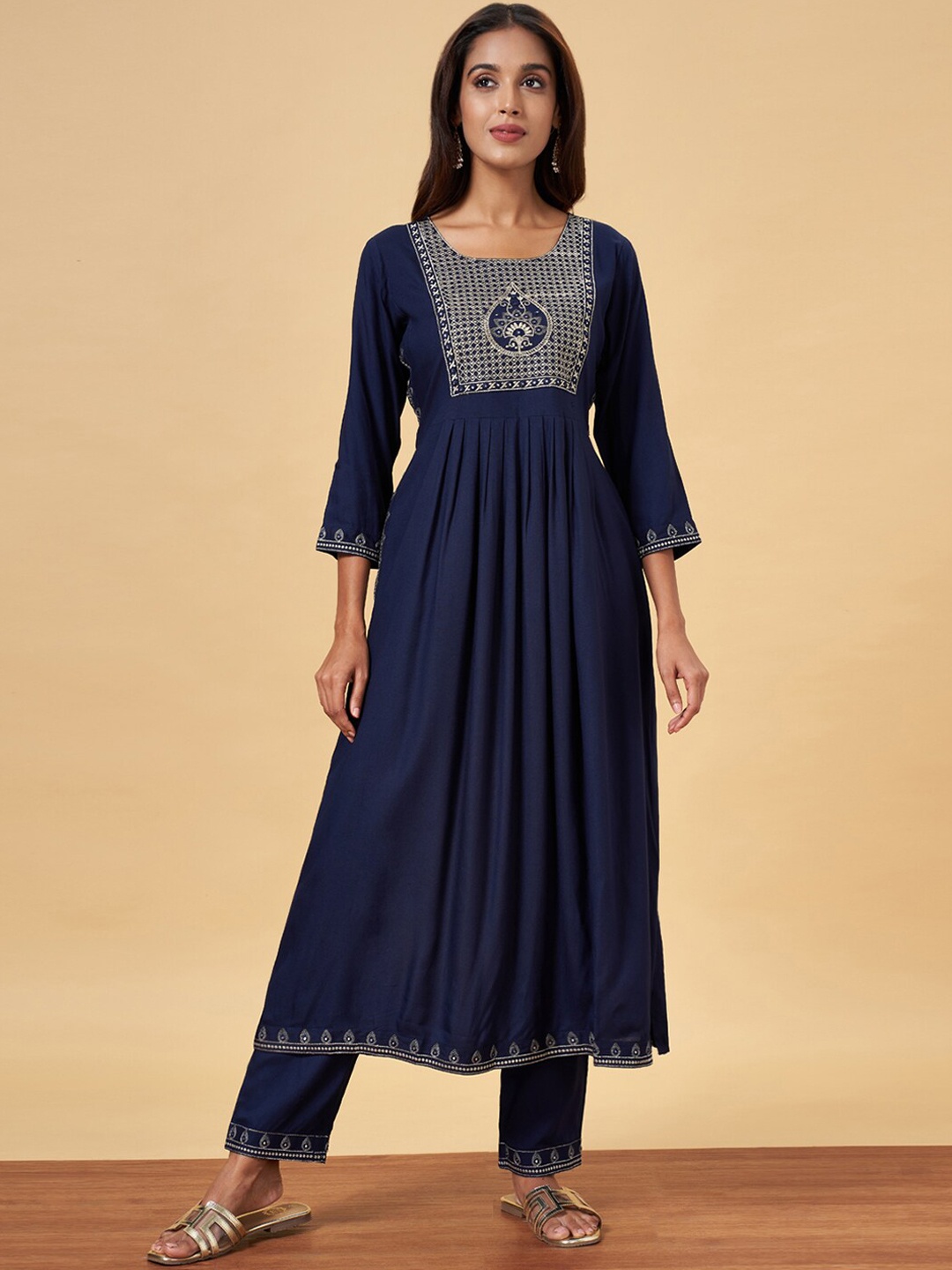 

YU by Pantaloons Ethnic Motifs Yoke Design Thread Work Kurta With Trousers & Dupatta, Navy blue