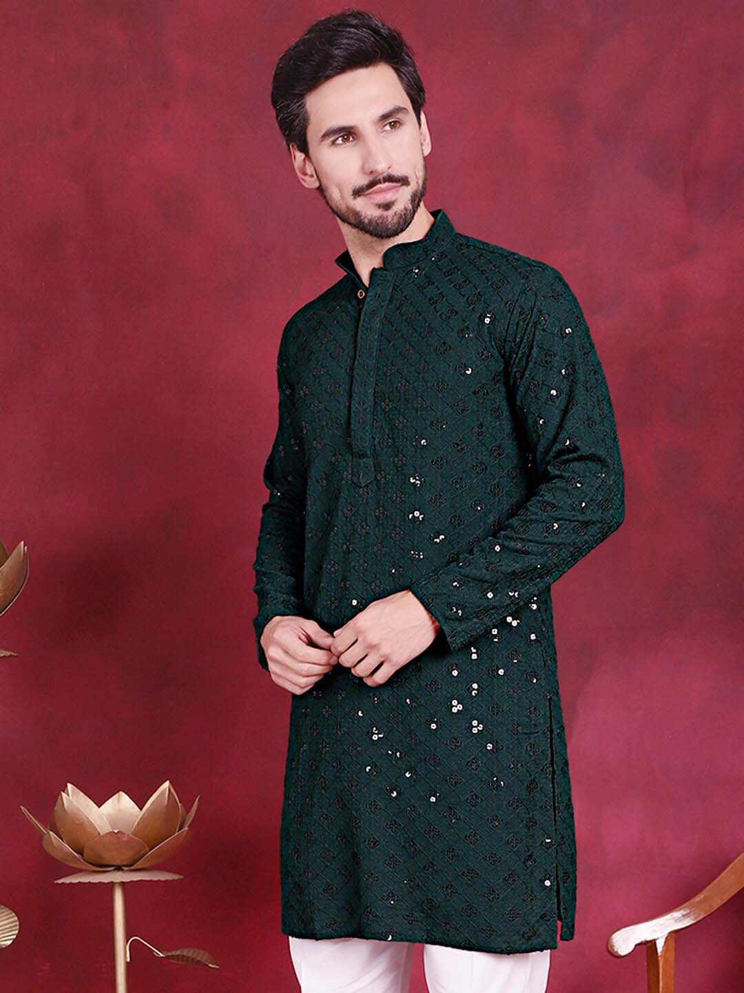 

Jompers Men Olive Green Geometric Embroidered Sequinned Kurta