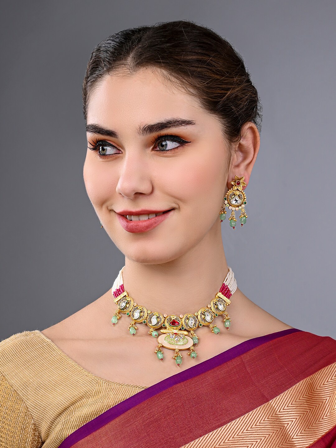 

ASMITTA JEWELLERY Gold-Plated Kundan Studded & Beads Beaded Necklace With Earrings