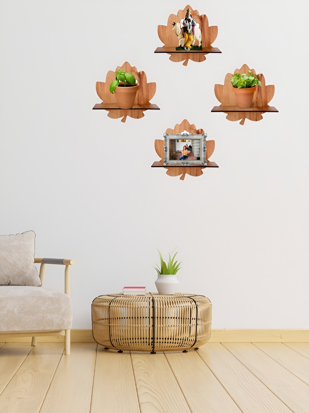 

TEAKWOOD Brown 4 Pieces Wooden Lotus Shape Basic Wall Plant Shleves
