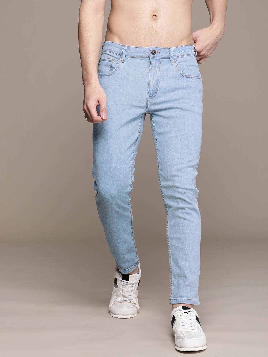 

Roadster Men Relaxed Fit Applique Jeans, Blue
