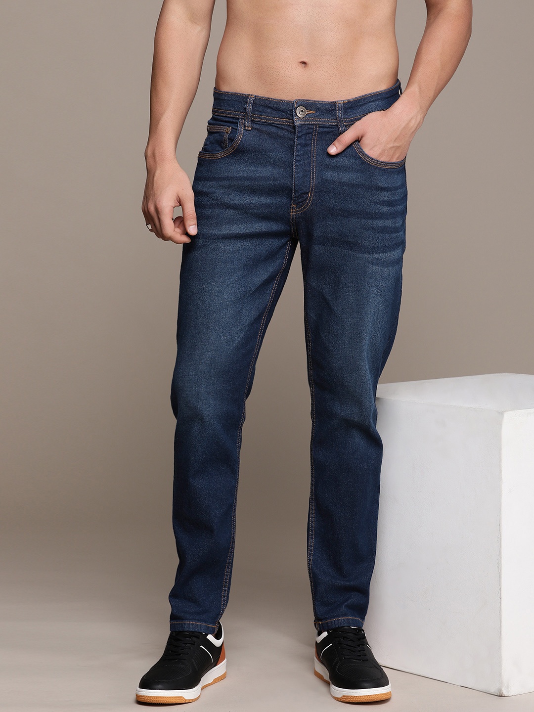 

Roadster Men Tapered Fit Jeans, Blue